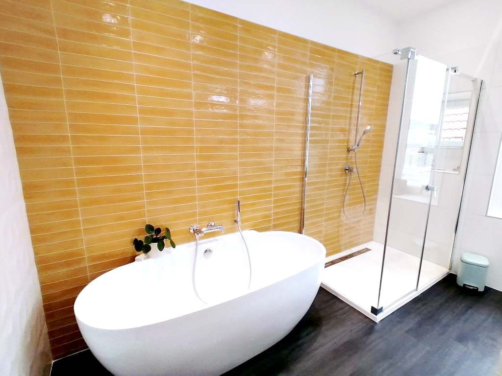 TCT salle de bains douche baignoire sanitaires sur-mesure qualité française Boulazac Dordogne